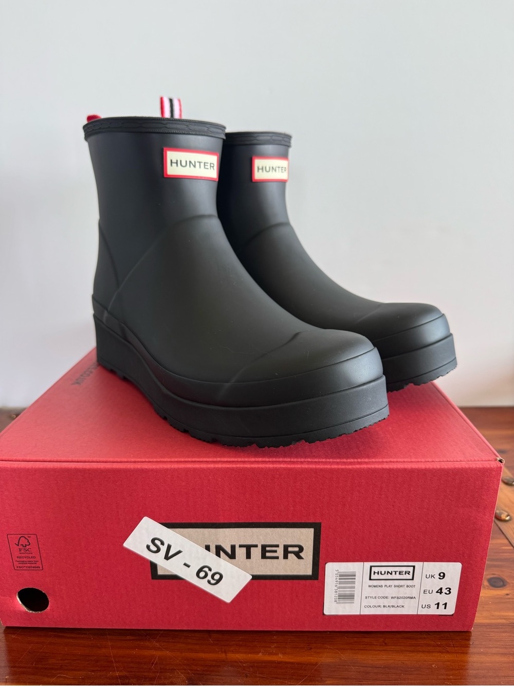 Hunter Play Short Rain Boots Black Waterproof Women’s Size 11